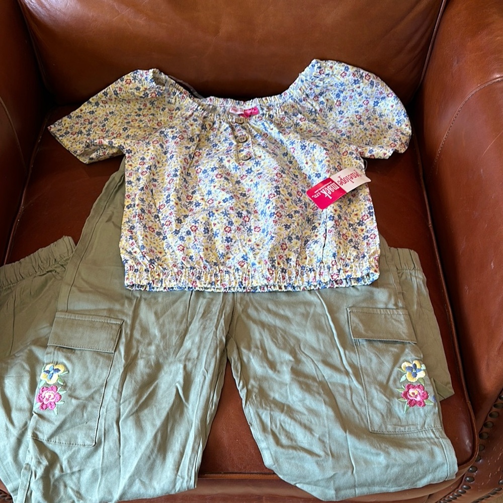 Floral Blouse and Green Cargo Pants Set
